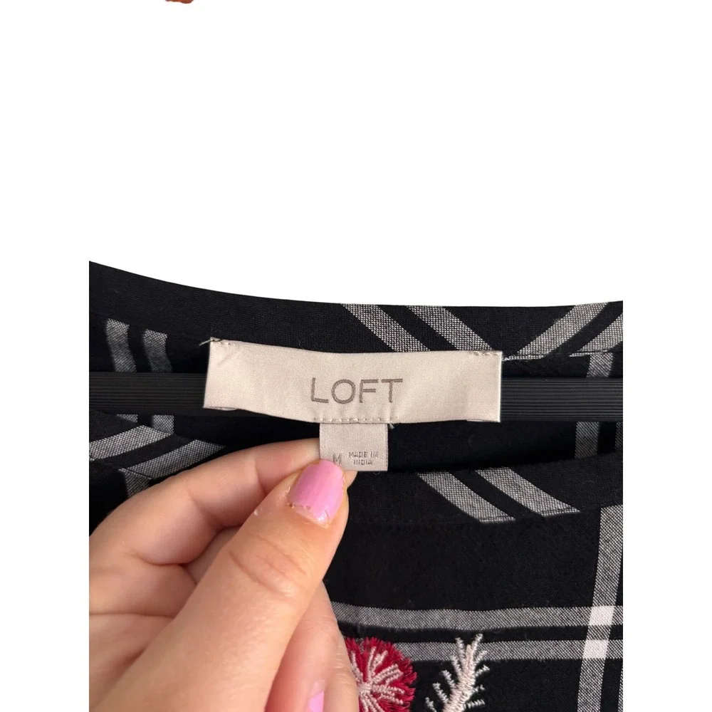LOFT Black Plaid‎ Embroidered Bell Sleeve Blouse Top Women's Size Medium